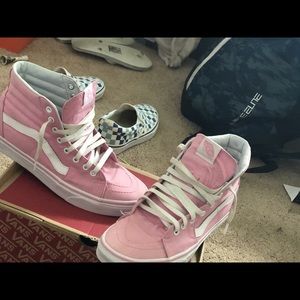 PInk Van’s Sk8-Hi
